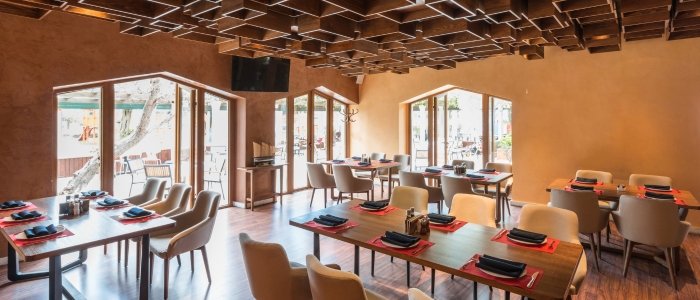 Commercial Interior Designer in Noida