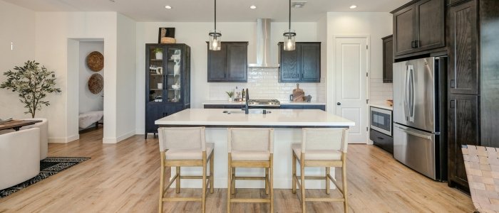 Transform Your Home With the Best Modular Kitchen Designer in Noida. 4 Modular Kitchen Designer in Noida